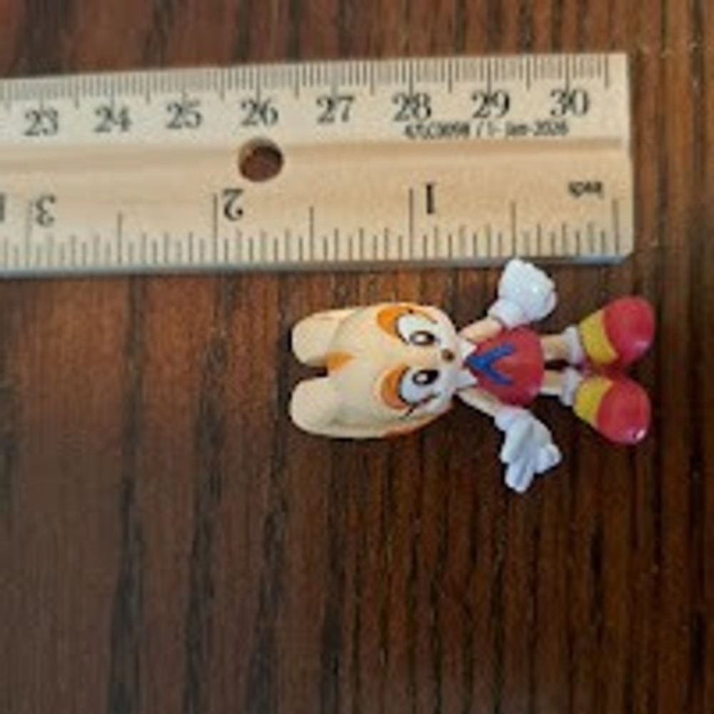 RARE Sonic Hedgehog Cream the Rabbit 1.5 Inch Mini PVC Figure Sega Collectible